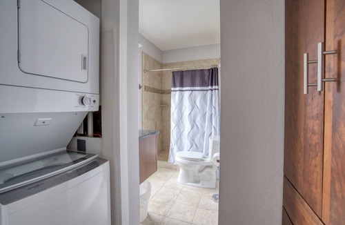Grand Haven Apartment | Vacation rental in beautiful downtown Grand Haven walkable to everything!