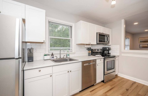 Dent House | Valley Ridge Retreat - For 8