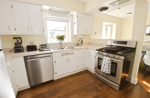 Harters Heights House | Walkable to Notre Dame! Cozy 2 bedroom home(426)