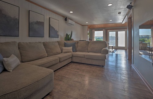 Osceola House | Waterfront, 25 min to ND, Dog & Fam Friendly