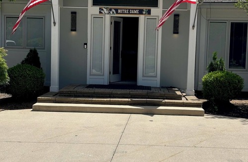 South Bend House | Waterfront Views Every Room - High Ceilings - Game Room - 8 mins to Notre Dame