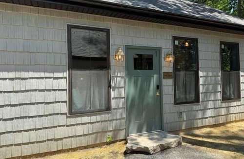 New Buffalo Villa | Windflower - Upscale 2 Bedroom Villa at Petite Acres