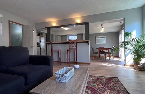 Indianapolis House | Wonderful 3-bedroom home in Indianapolis! With brand new flooring and carpet!