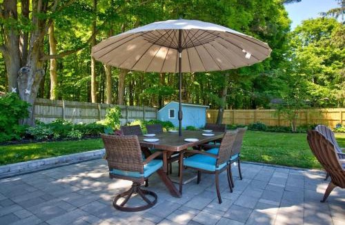 Macatawa House | Woodcliff Cottage with Heated Private Pool-Family Friendly