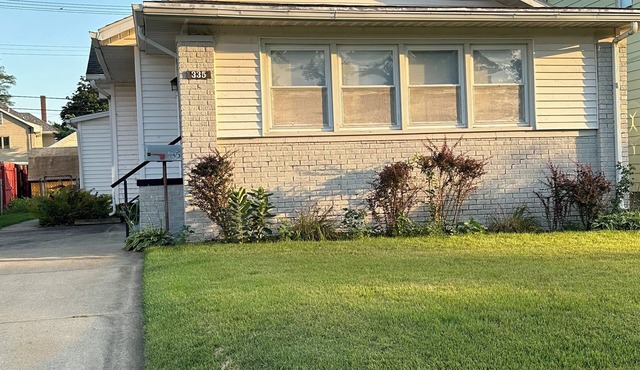 1923 Mishawaka Cottage Charm