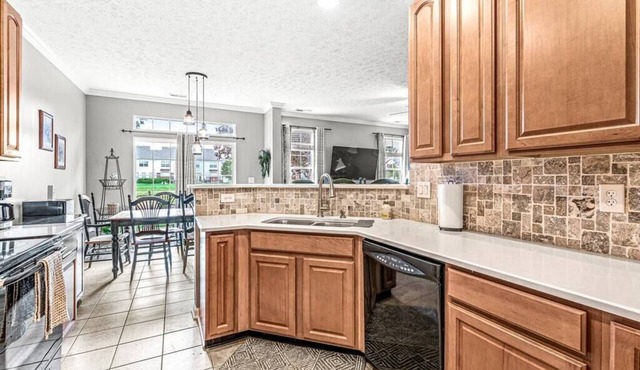 2 Bedroom Townhome in Zionsville