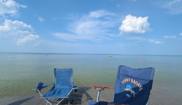 3-bedroom cottage in serene Oak Harbor