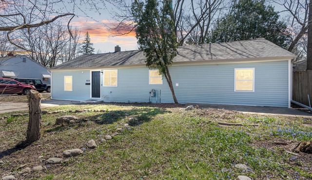 4-bedroom house in wonderful Lansing with AC, WiFi