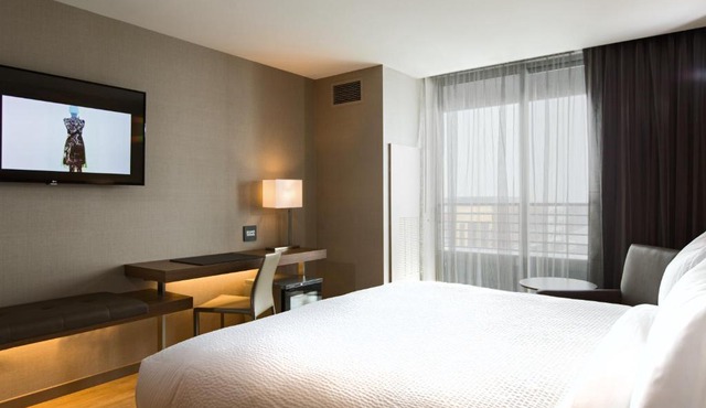AC Hotel Cincinnati at Liberty Center