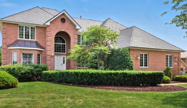 AEQ Luxury House 1