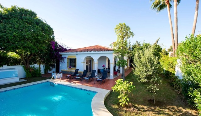 Beachside Villa Linda Vista