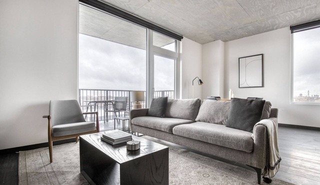 Charming West Loop 2BR w/Gym & Rooftop, nr Union Park, by Blueground