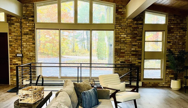 Creekside - Secluded Sanctuary near Spring Lake/Grand Haven/Holland/Muskegon