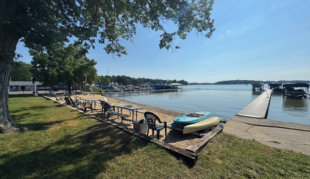 Diamond Lake Hideaway