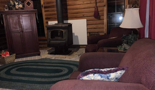 Dreams End Woodcliff Cabin