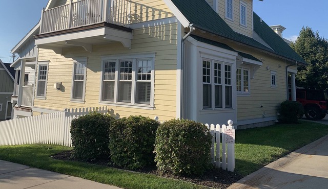 Enjoy The Lake Effect at Grand Haven Cottages