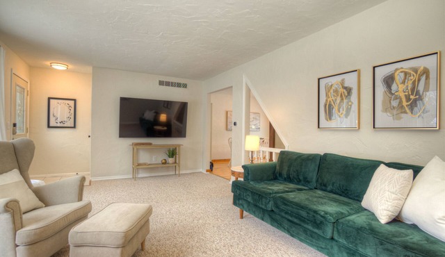 Family Home Near Beaches & Downtown w/Foosball