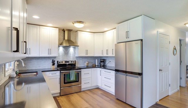 Granger Vacation Rental ~ 6 Mi to Notre Dame!