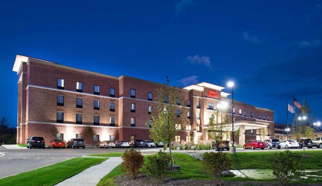 Hampton Inn & Suites Ann Arbor West