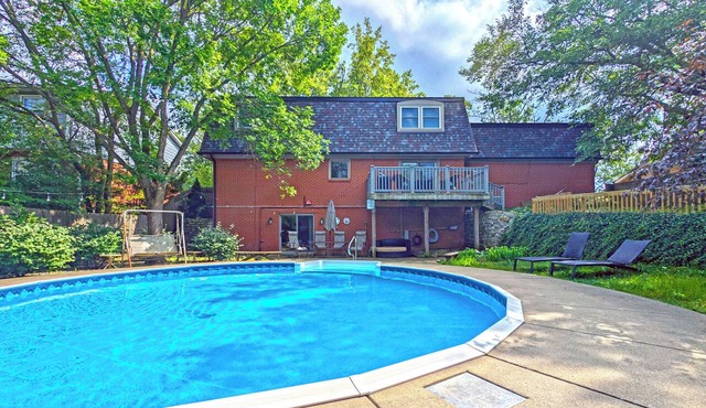 Harmony Hideaway, 5 min to BSU, Summer Pool, Games