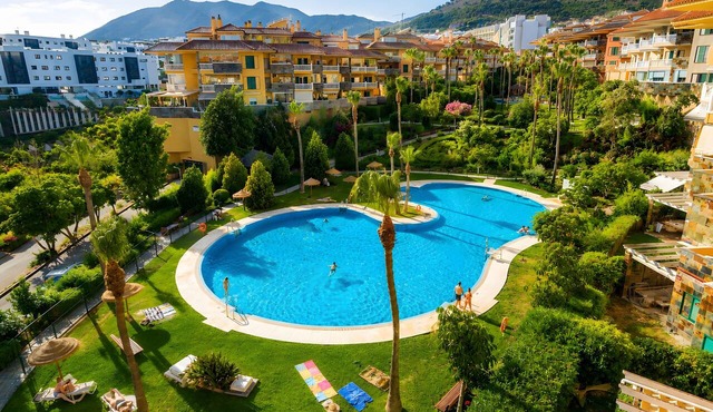 Holiday Home 'Cozy 3BR Apartment Higuerón' with Mountain View, Wi-Fi and Air Conditioning