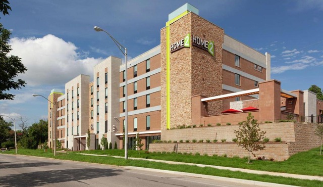 Home2 Suites by Hilton Bloomington