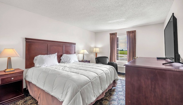 King Room at Indiana Beach Hotel