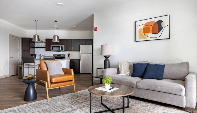 Landing | Modern 2BD, Pool, Rooftop Lounge