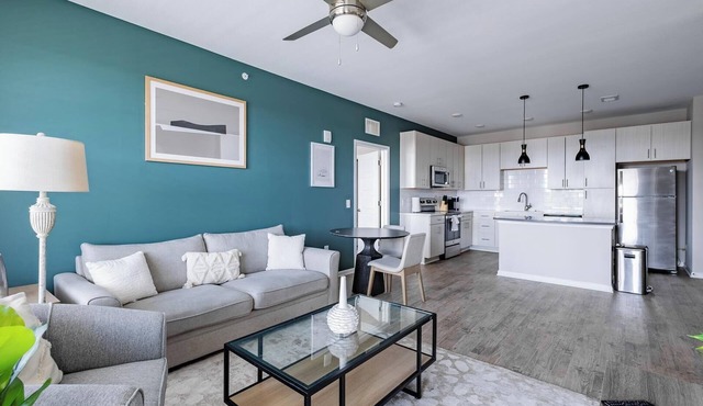 Landing | Spectacular 2BD, Clubhouse, Gym