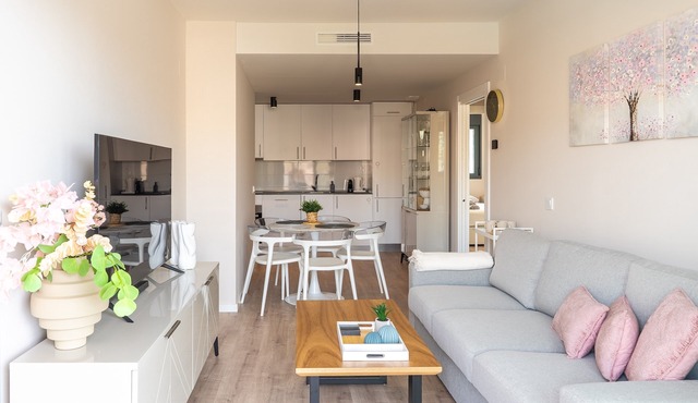 Live Like a Local- Cozy 3BR in Suite Mijas