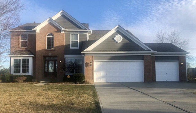 "LONG TERM RENTAL" 30+ DAY STAYS Family Friendly 4-Bedroom, 3.5 Bath in Carmel!
