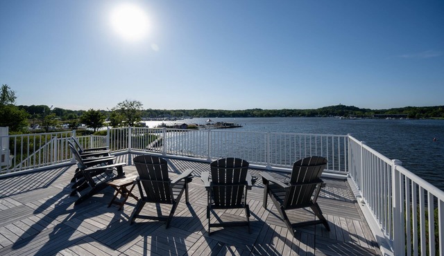 Luxury Condo in Douglas w/Water Views