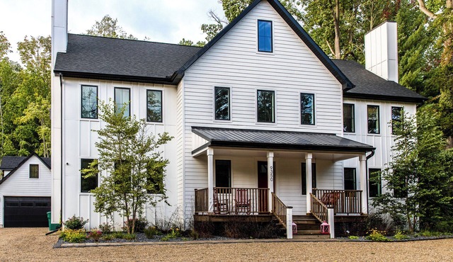 Luxury, Private Pool, 1500 FT To Beach, Hot Tub, Guest House