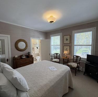 Maplewood Hotel