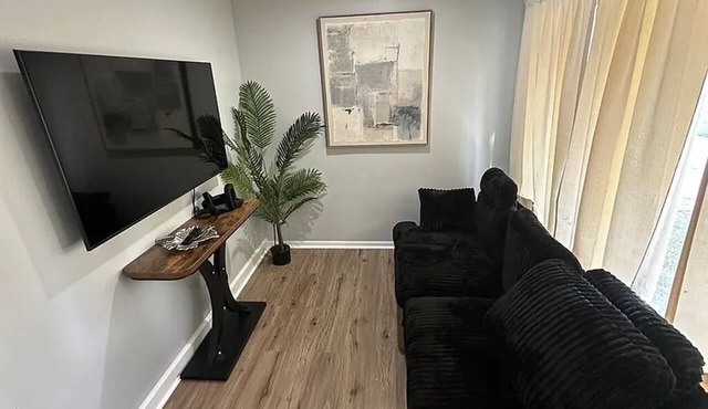 Modern 3BD 1BA house - Tinley Park