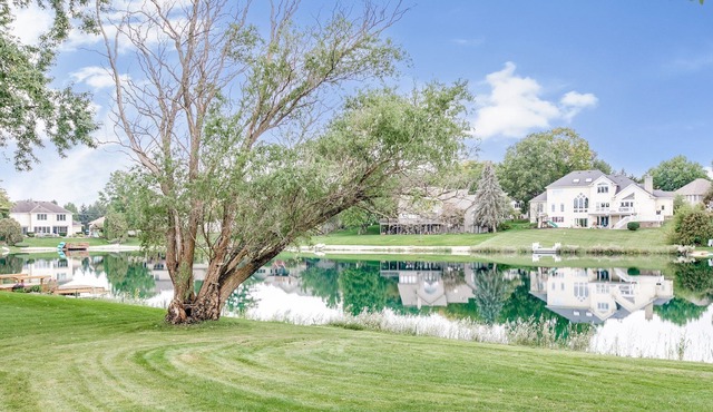 Notre Dame Premier Executive Home w/ GAMEROOM!