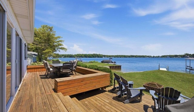 Private Beach, Dock & Sunset Lake Days with Fire Pit Near St. Joseph Beach Town