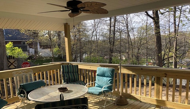 Riverfront Home With Access to Lake Freeman