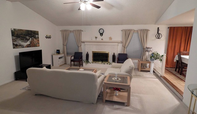 Spacious Beautiful home in Novi