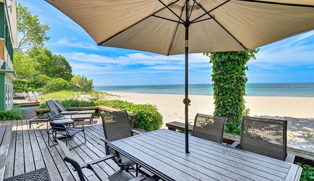 Sun, Sand & Boating Fun! Extended Macatawa Getaway