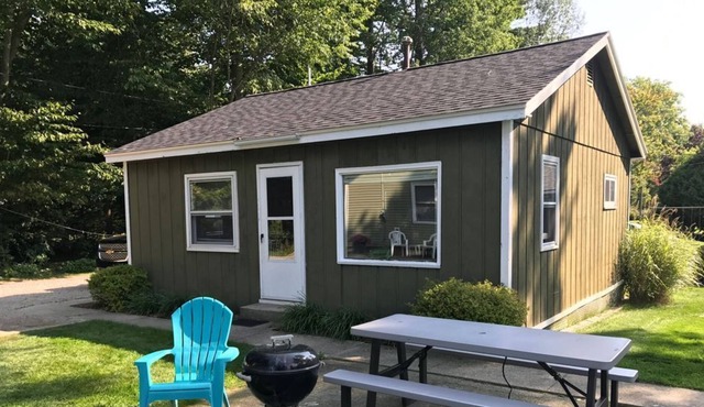 Sunset Beach Cottages #4 - Lake Michigan Shoreline