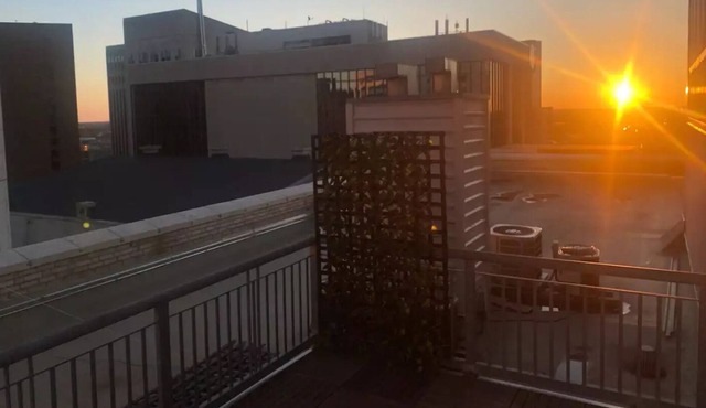 Sunset Spectacular Penthouse in Downtown INDY