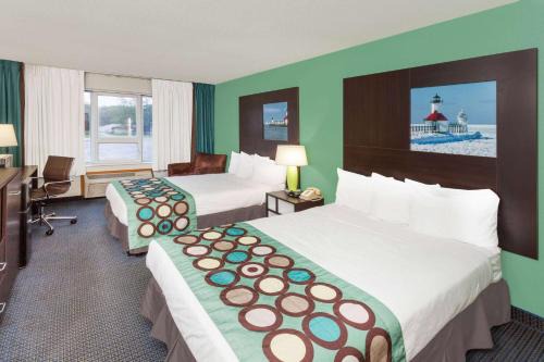 Super 8 by Wyndham Stevensville St Joseph