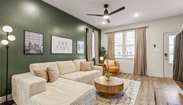 The Flow - Wellness Retreat Near Downtown