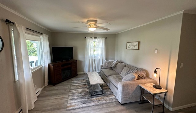 This apartment is a 1 bedroom(s), 1 bathrooms, located in Marion, IN.