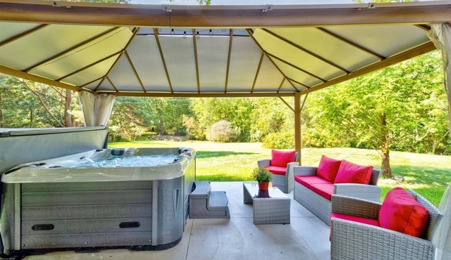 This Is It: Peaceful Woodland Escape w/Hot Tub & Game Room, Near Wineries