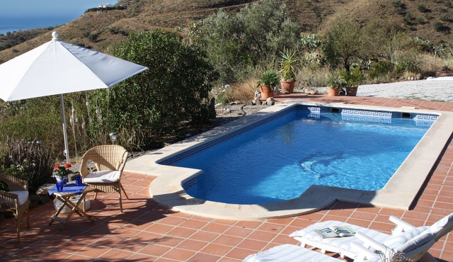 Unique authentic finca with pool and wide views of the sea and mountains