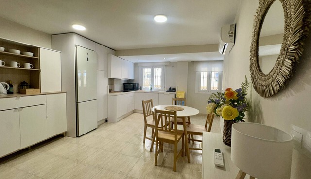 Urbe10 Pries Suites 1 Bedroom Apartment