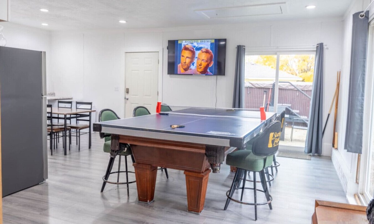 Alto Apartment | Sunny Days Studio Half Suite| Kayaks Hot Tub