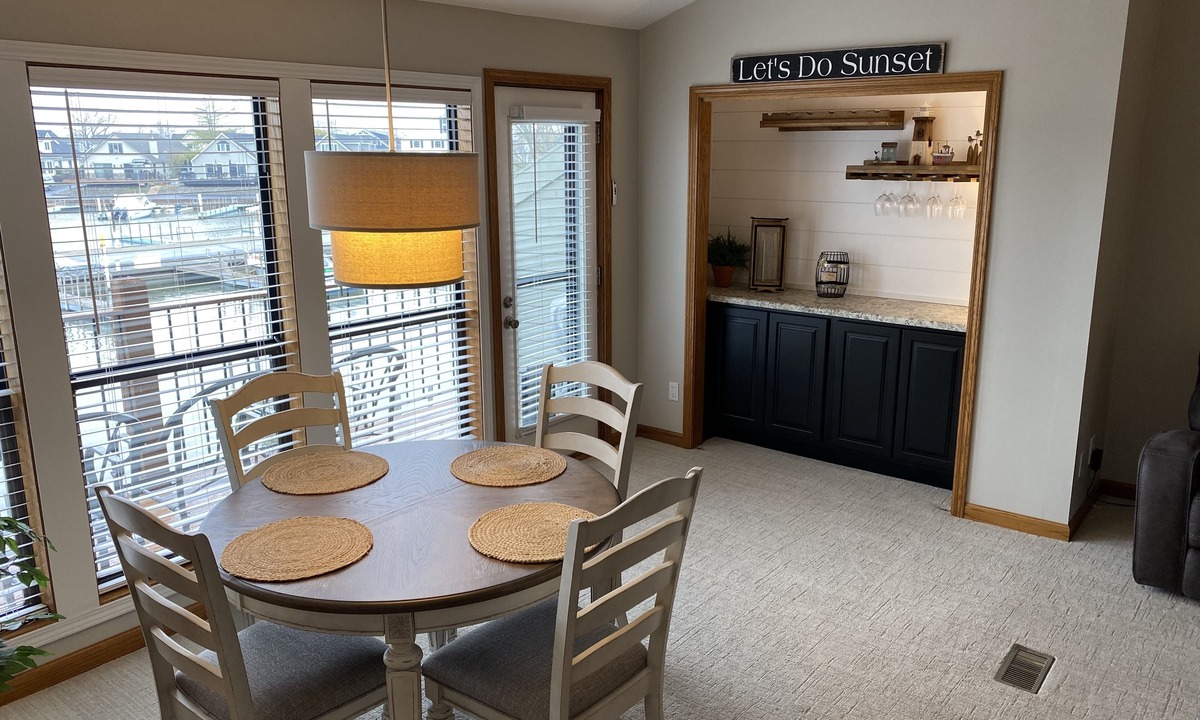 Gypsum Condo | “ I’m Sittin’ On The Dock Of The Bay “